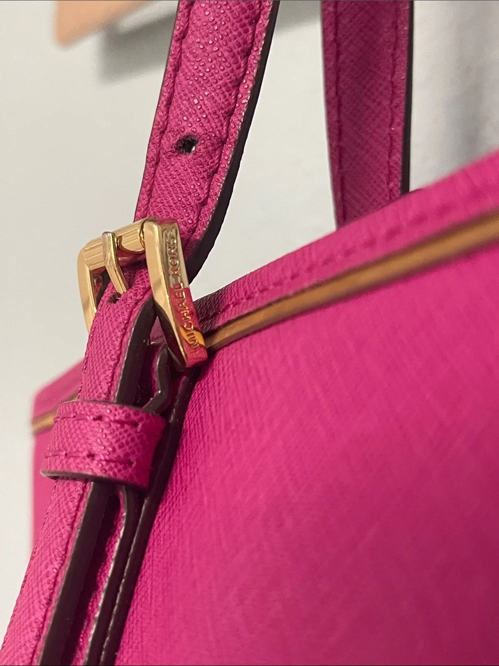 Michael Kors stylish michael